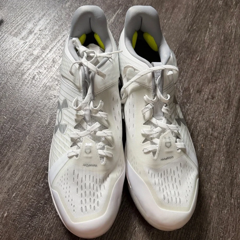 Under Armour Harper 7 Low Elite TPU Baseball Cleats Mens 15 White Iridescent